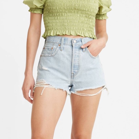 Levi’s 501 High Rise Shorts - Light Wash - Picture 1 of 10